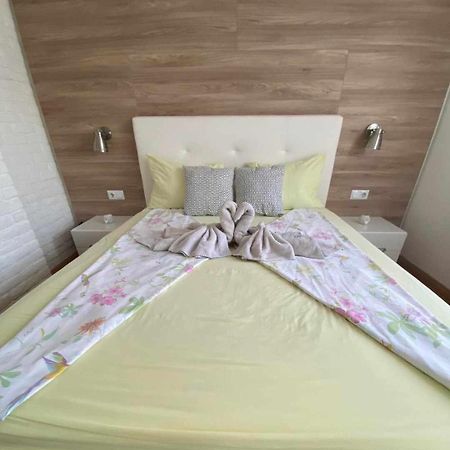 Apartment Art เวลีคอเทอร์โนโว ภายนอก รูปภาพ
