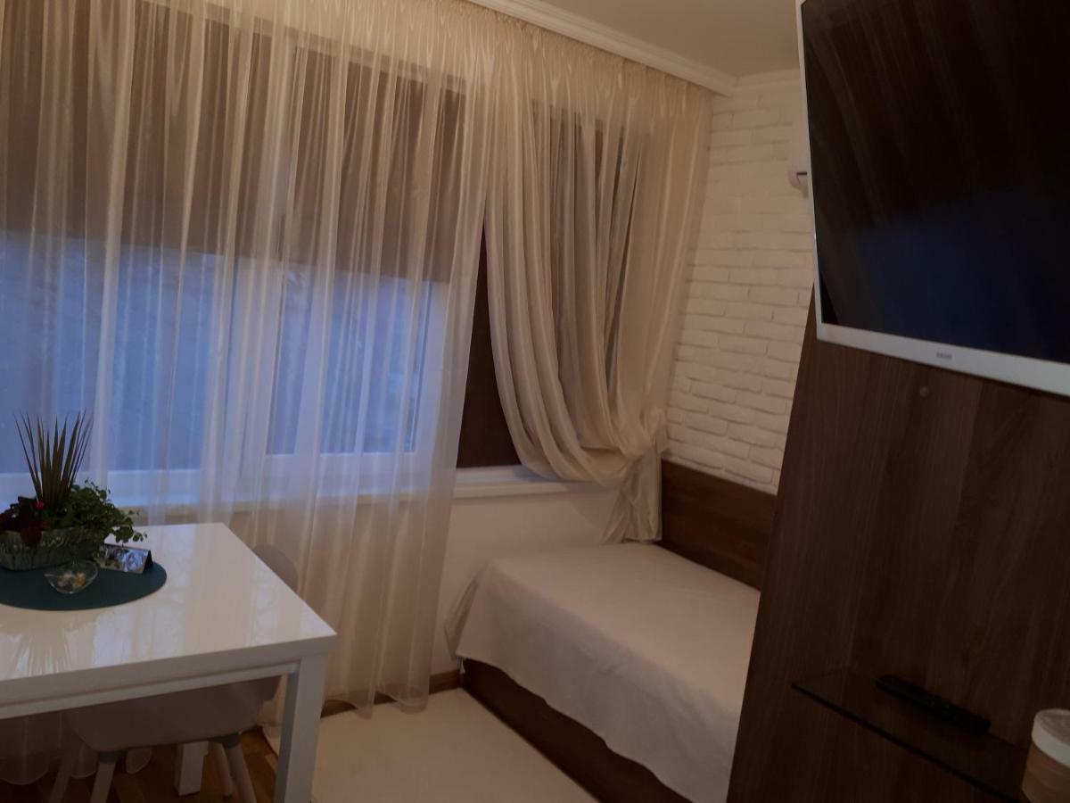 Apartment Art เวลีคอเทอร์โนโว ภายนอก รูปภาพ