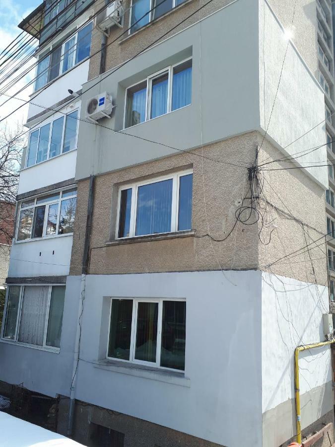 Apartment Art เวลีคอเทอร์โนโว ภายนอก รูปภาพ