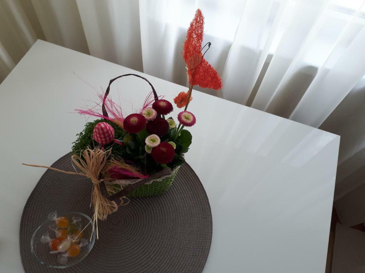 Apartment Art เวลีคอเทอร์โนโว ภายนอก รูปภาพ